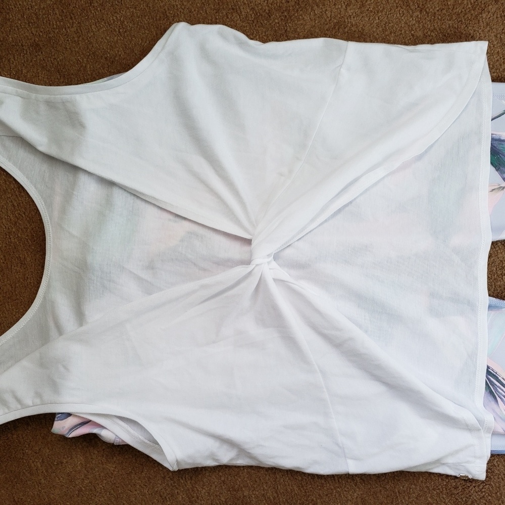 Fabletics 2 PC outfit